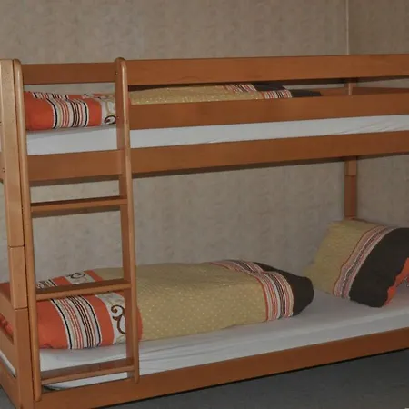 Landhaus Hedy بيت ضيافة هايترفانغ